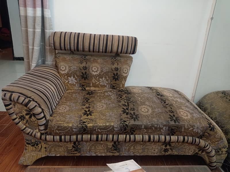 brown fown color sofa 1