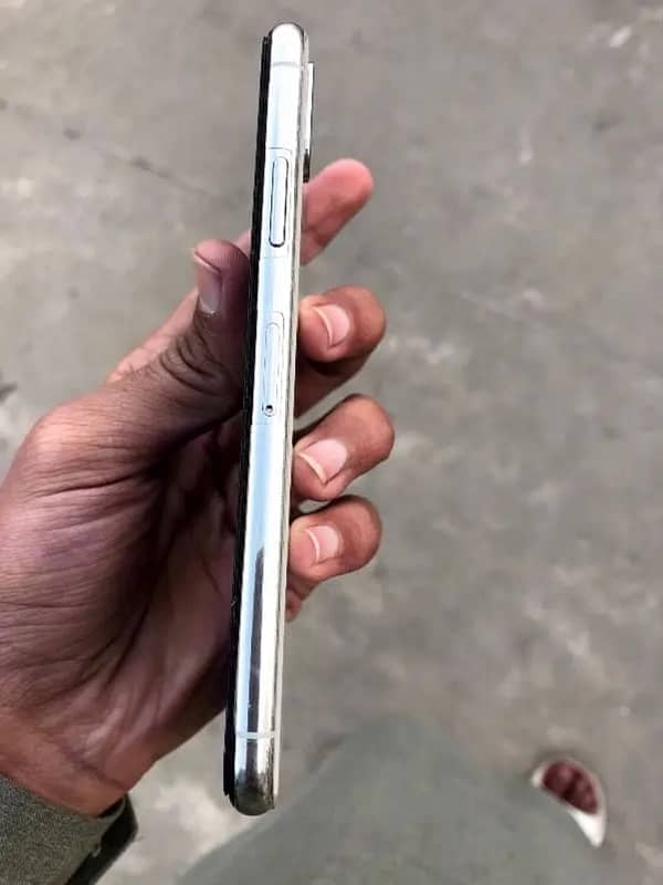 Iphone X 64 GB Approved 2