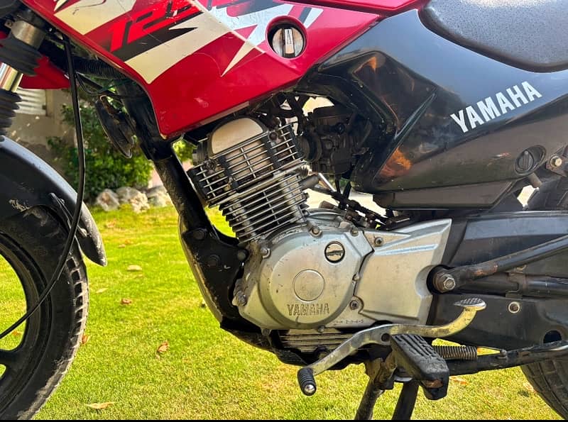 Yamaha YBR 125G 2017 3