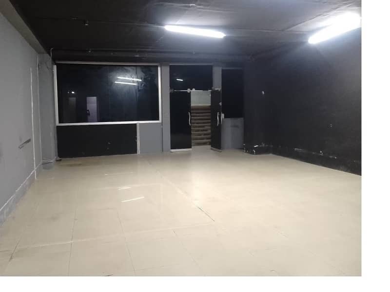 Area 700 Square Feet Office Available For Rent Real Pictures In Main Boulevard Road Gulberg 3 Lahore 2