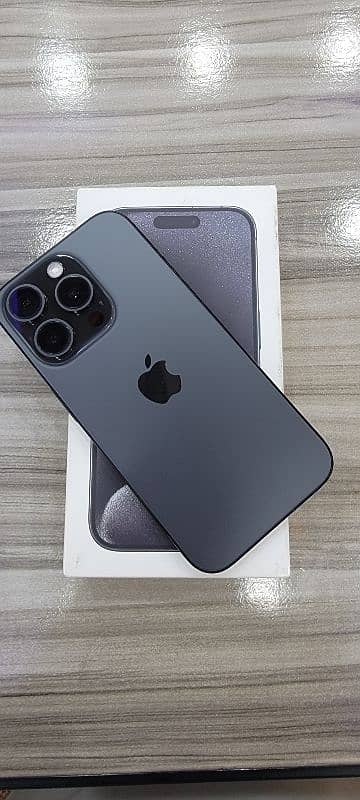 i phone 15 pro 256 Gb 98 health complete box non pta 0