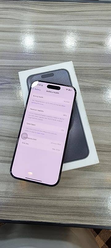 i phone 15 pro 256 Gb 98 health complete box non pta 3