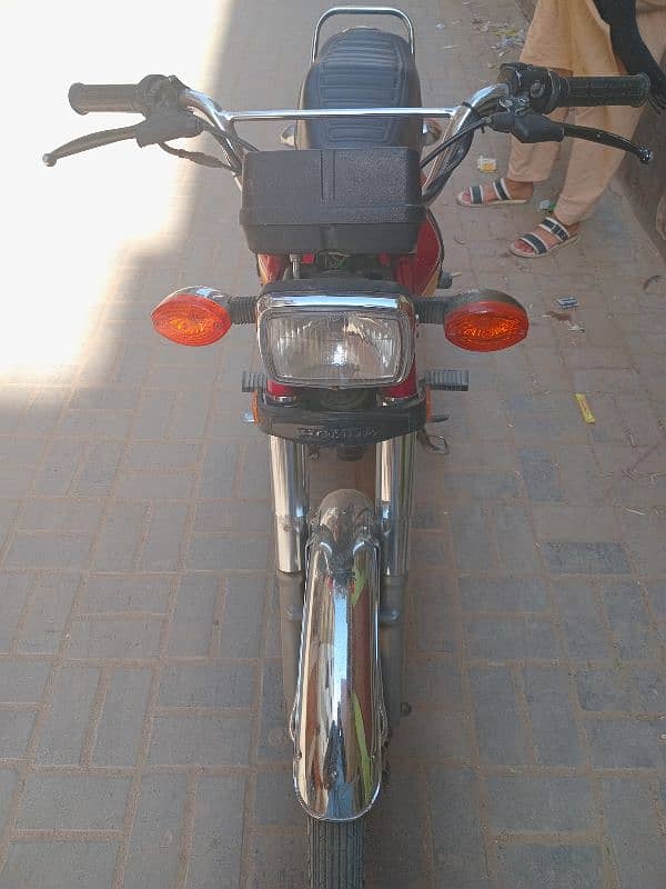 honda125 2021 model good condition sealed engine. 0