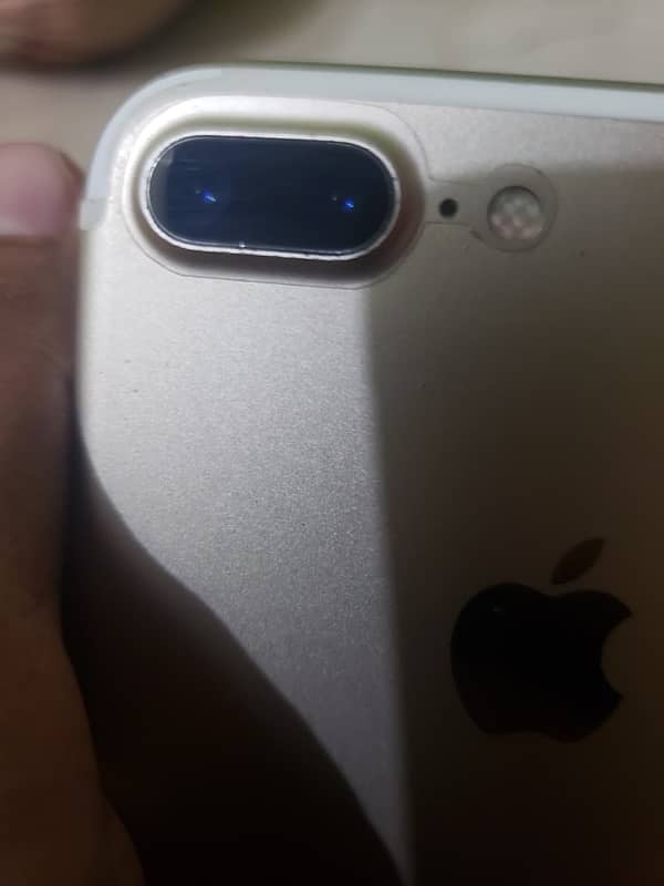 iPhone 7plus not pta 1