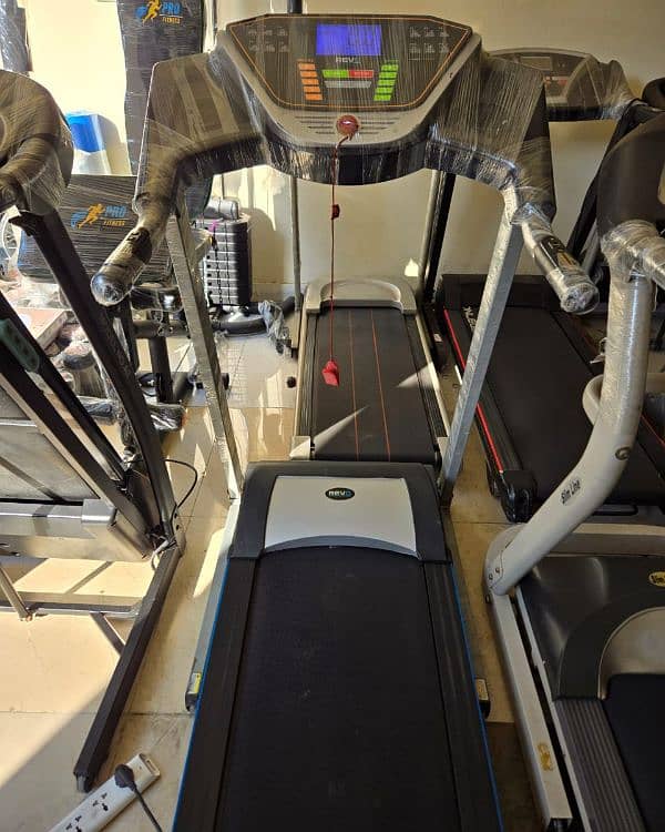 Treadmills(0329-4545517) Gym cycles, Dumbles, Ellipticles, Spin bike 3