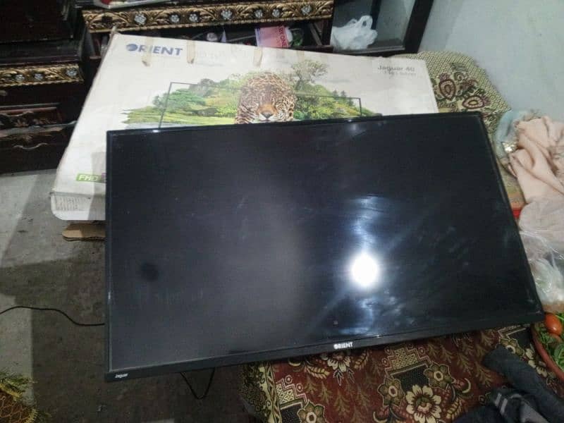 40 inches orient LED TV for sale with box 4