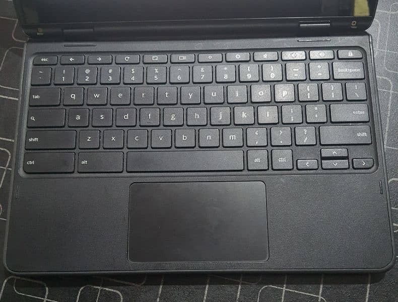 Lenovo Chromebook 360 touch flip 3