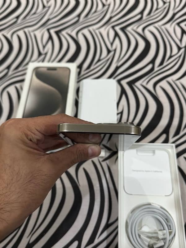 IPhone 15 Pro Max 256GB Pta Approved 3