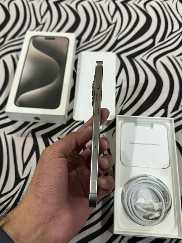 IPhone 15 Pro Max 256GB Pta Approved 5