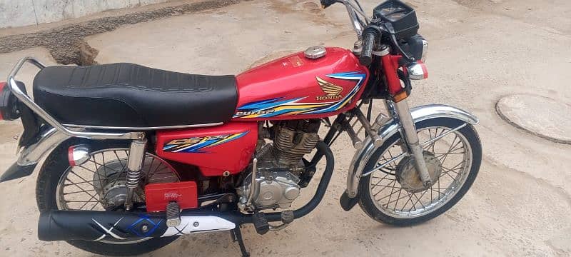 Honda 125 model 2018 Sgd number 1