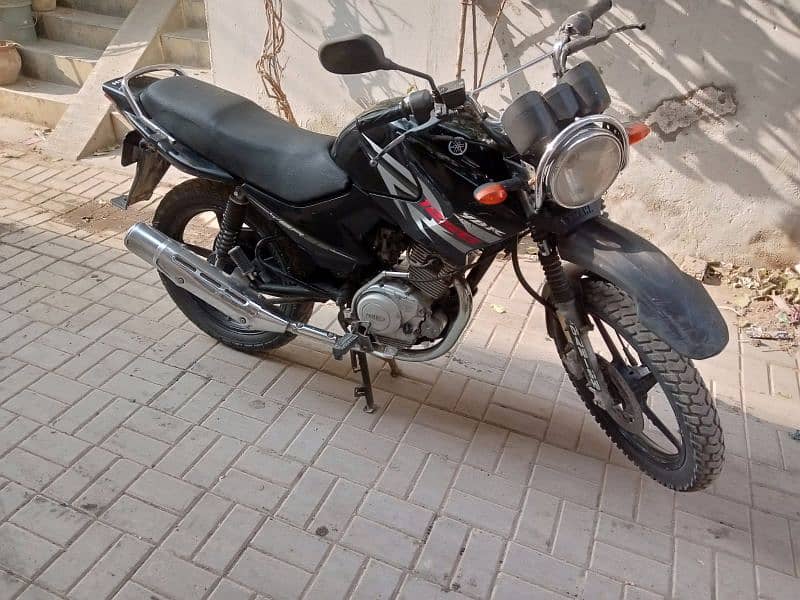 Yamaha  125 ybr g 03128131511 1