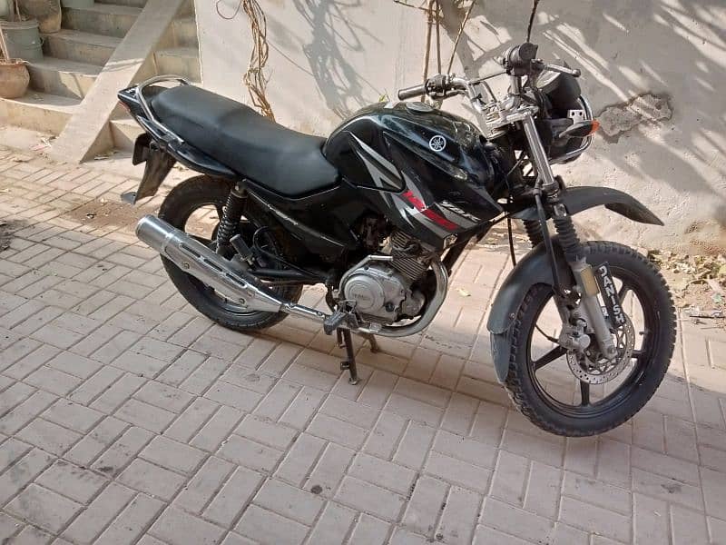 Yamaha  125 ybr g 03128131511 7