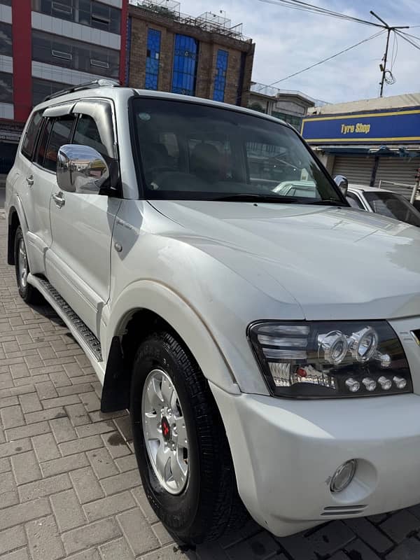 Mitsubishi Pajero 2005 10