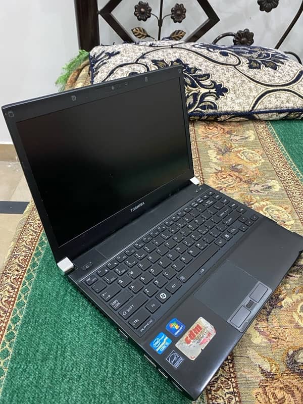 Toshiba Core i5 Gen 3 1