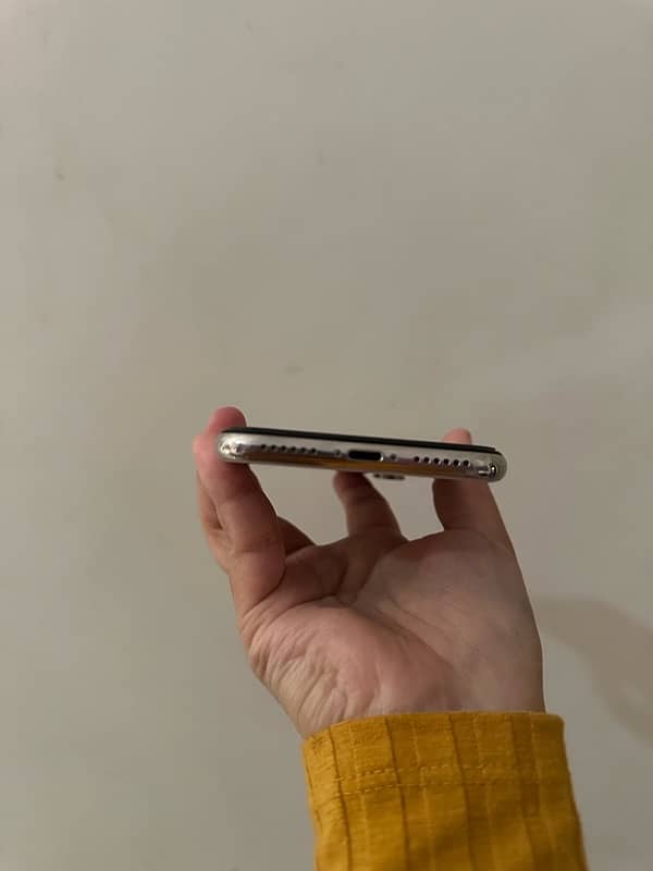 iphone X 256Gb PTA approved 1