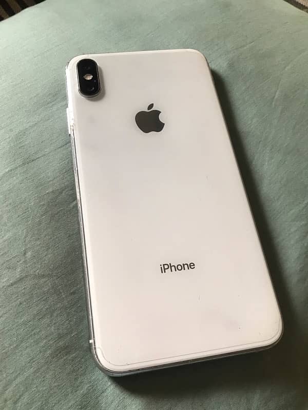 Apple iPhone XS Max 6