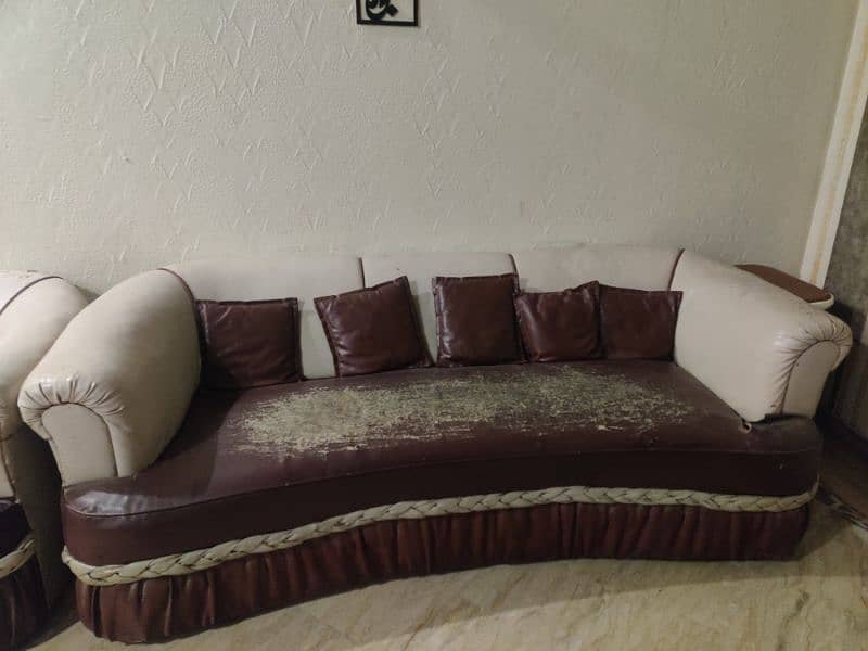 sofa set 3 seater and 1 seater 1