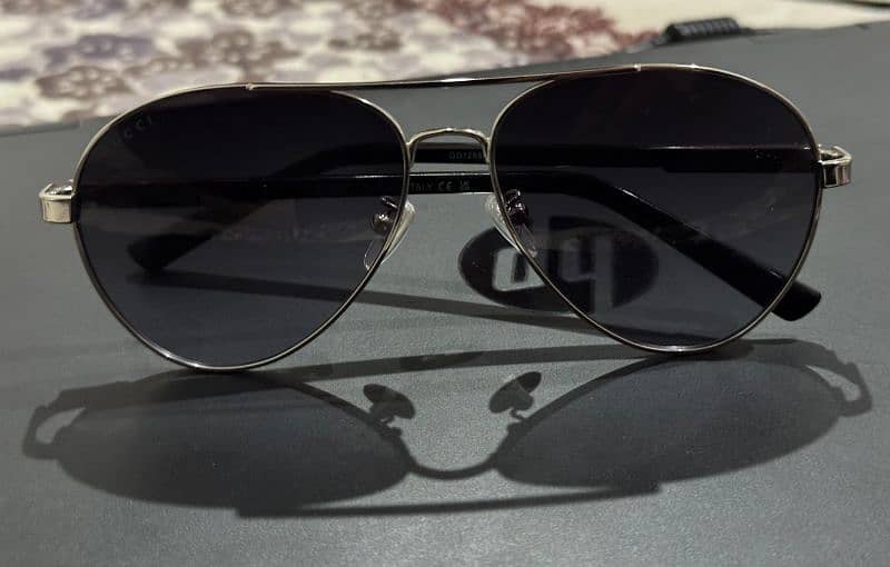 Authentic GUCCI Men's Aviator Sunglasses - Elegant & Stylish 6