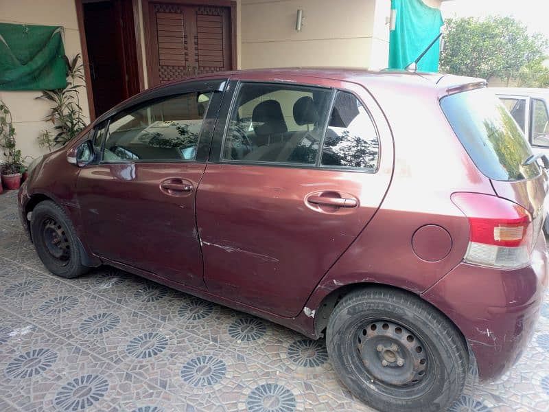 Toyota Vitz 2010 3