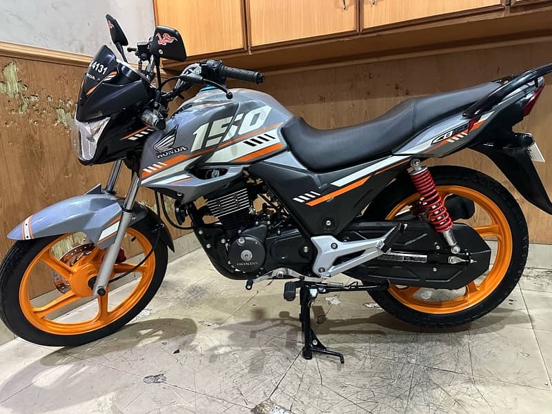 Honda CB 150f 2024 Urgent sale 1