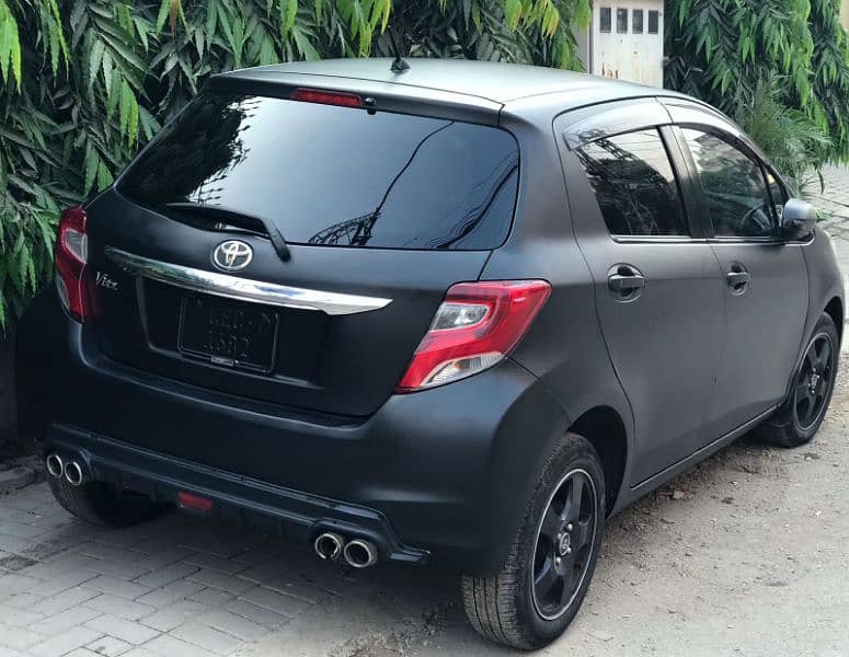 Toyota Vitz 2015 3