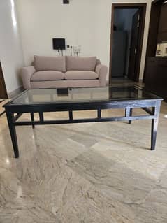 1 center and 4 side tables