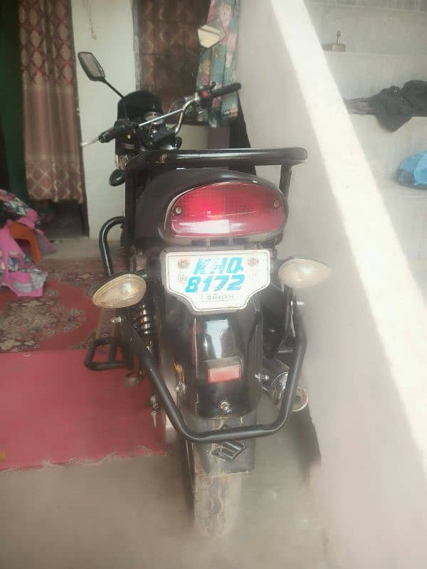 Suzuki GS 150 complete papers condition 10/10 1