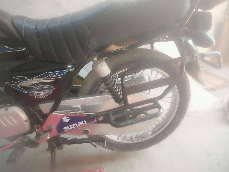 Suzuki GS 150 complete papers condition 10/10 2