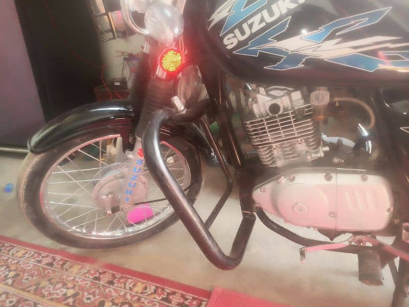 Suzuki GS 150 complete papers condition 10/10 3