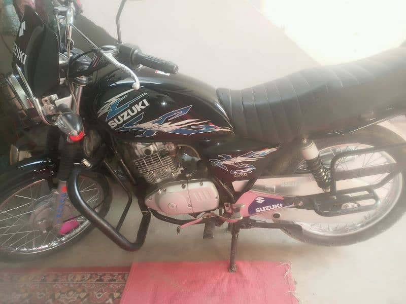 Suzuki GS 150 complete papers condition 10/10 7