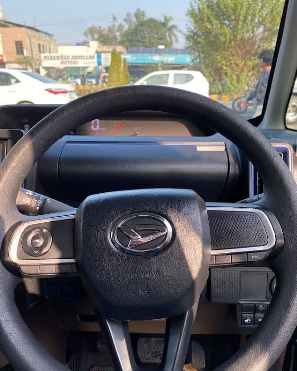 Daihatsu Tanto 2021 6