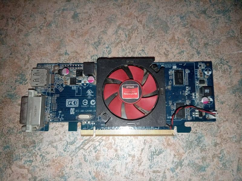 AMD Radeon 1gb || Can run gta 5 0