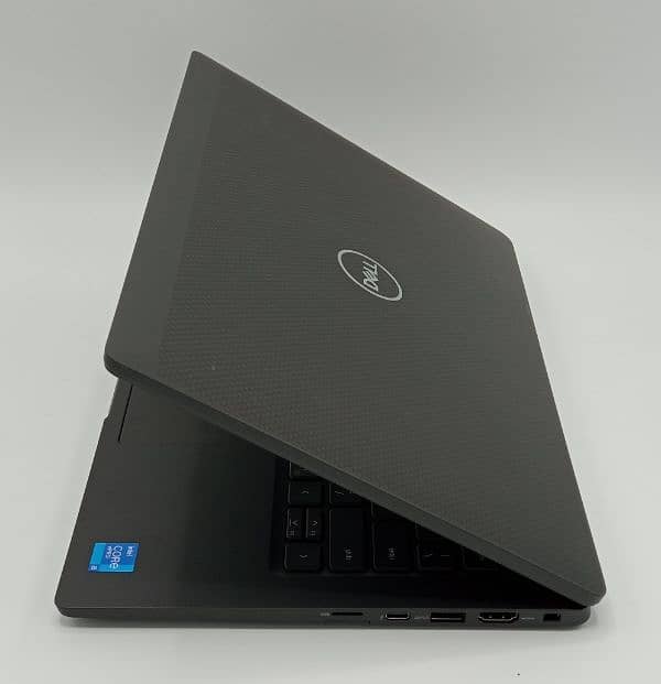 Dell Latitude 7420 | i5 11th Gen | 8 GB RAM | 512 GB SSD | 14" | Used 2