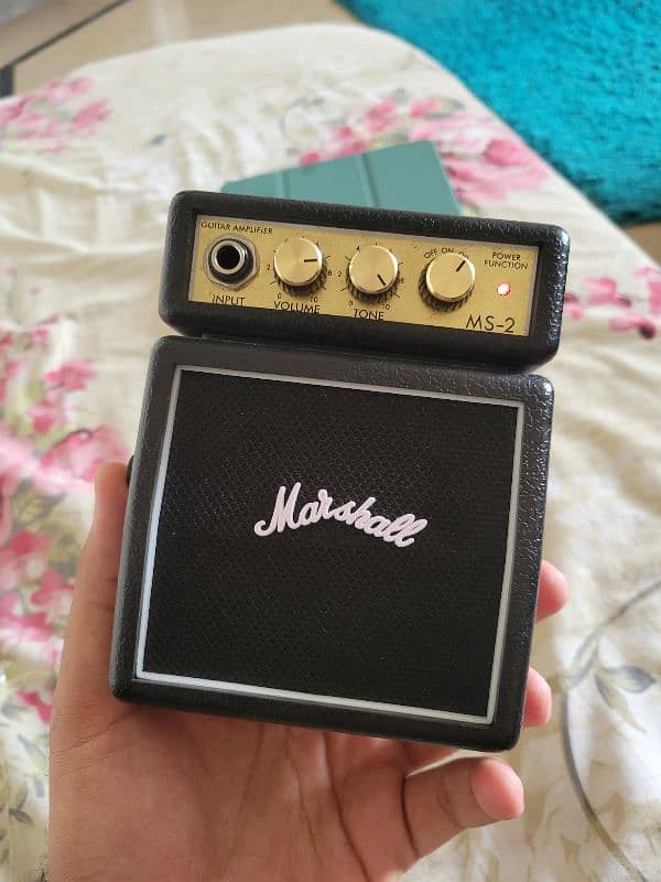 Marshall MS2 mini ampilfier for electric guitar (READ AD) 3