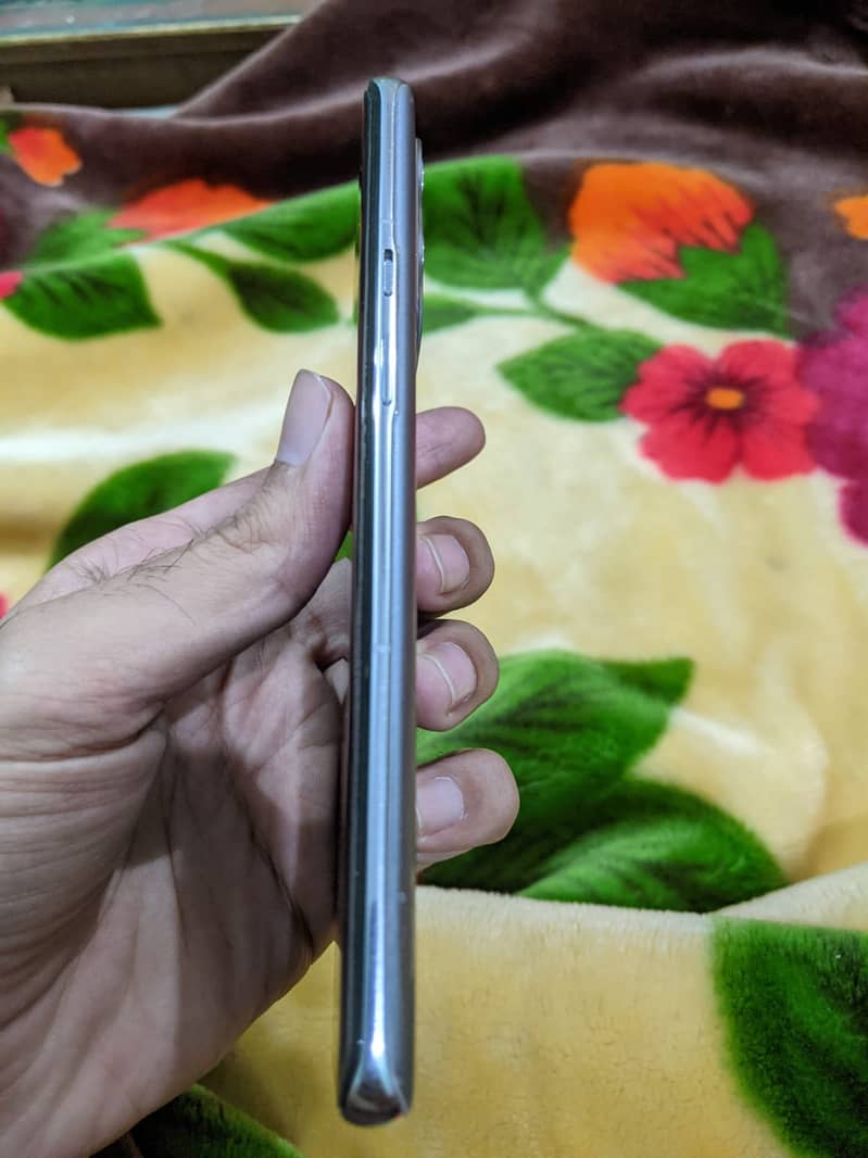 One plus 9 pro global model 2