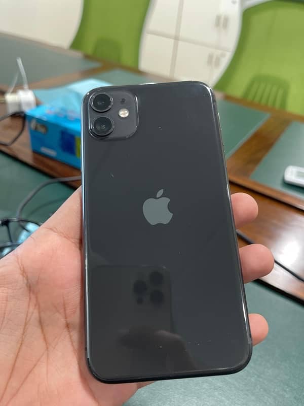 i phone 11, 128GB PTA Approved, 2