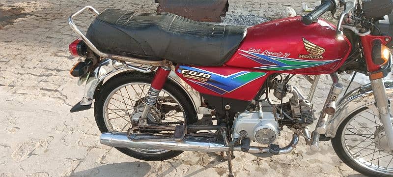 Honda CD70 model 13 16