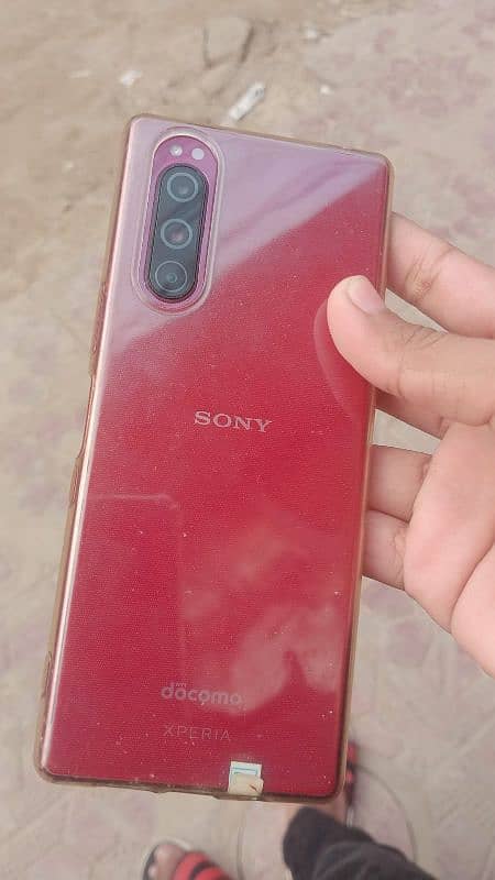 Xperia 5 sony new condition non pta phone 0