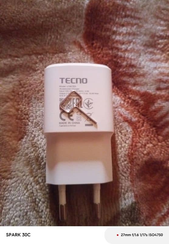 Tecno spark 30c 2 months used 18 months warranty with all Saman an box 3