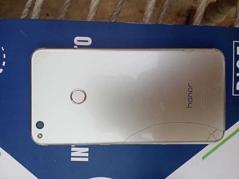 Honor P8 lite for Rs 8000 3 ,16 gb 2