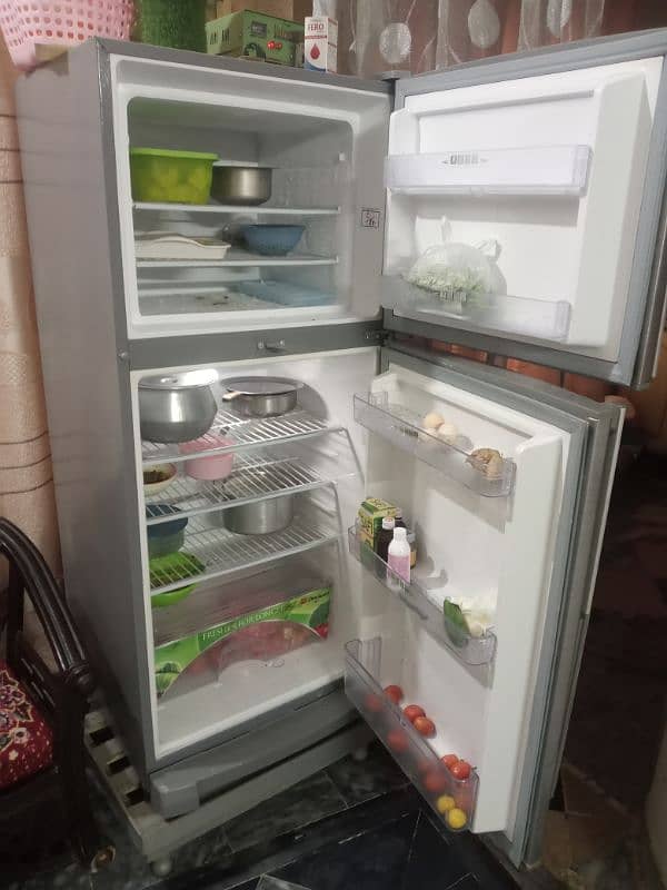 fridge 0