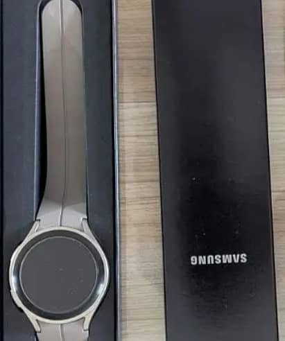 New Original Samsung Smart Watch Galaxy 5 Pro 4