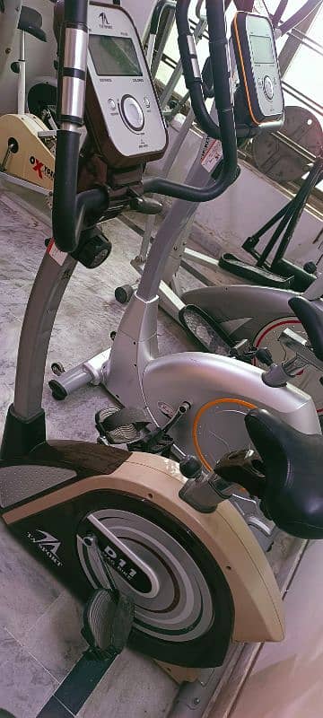 exercise cycle elliptical machine spin bike airbike recumbent cycle 16