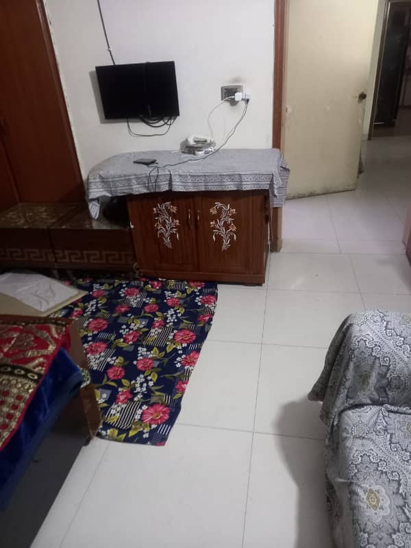 10MARLA TILE FLOORING UPPER PORTION FOR RENT IN ALLAMA IQBAL TOWN 10