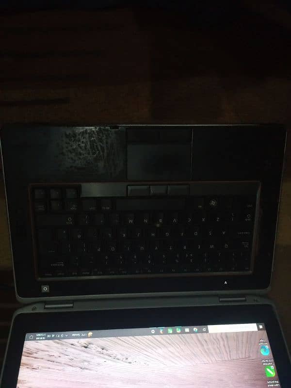 Laptop dell core i5 2nd generation 4gb RAM 128SSD 2