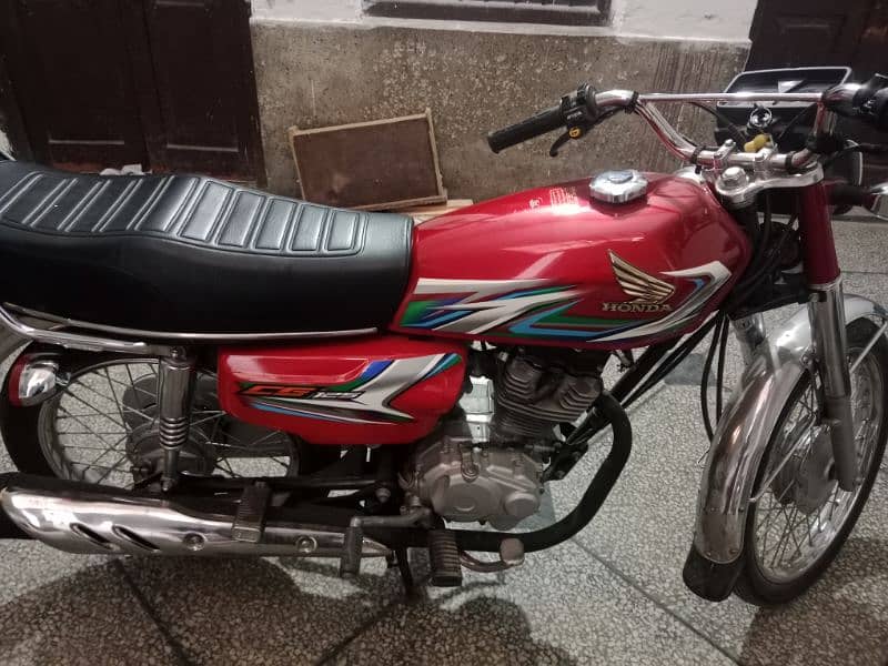 Honda CG 125 for Sale - Excellent Condition 2