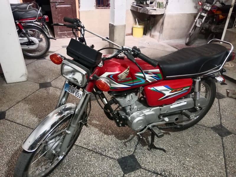 Honda CG 125 for Sale - Excellent Condition 3