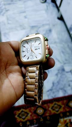 Gucci luxury watch discount price