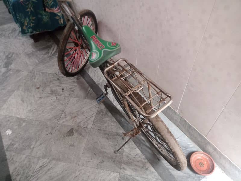 A good condition bicycle 1