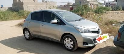 Toyota Vitz 2013 /2017. aj ki payment pe deni hai